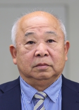 遠藤　慎一