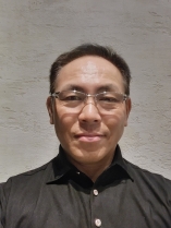 板東　繁一